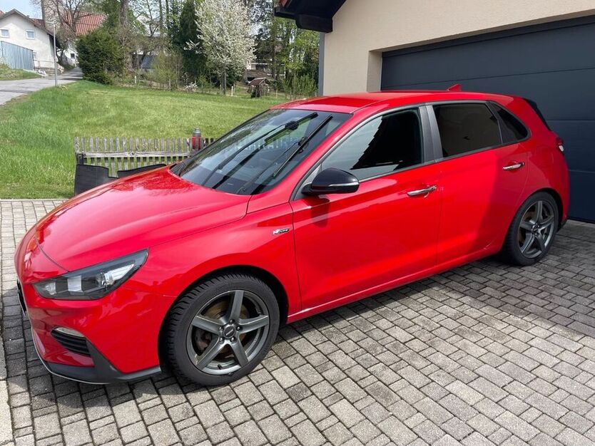 i30