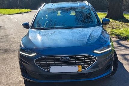 Ford Focus 96.400 km 12.800 &euro; Grevenbroich Neurath 41517
