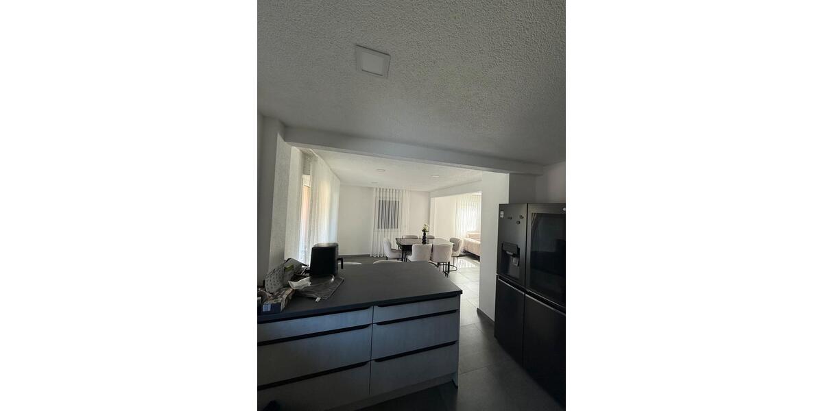 Erdgeschoßwohnung Neunkirchen - 3 Zimmer, 85 m&sup2;, 1.400&euro; | Angebot:26048066