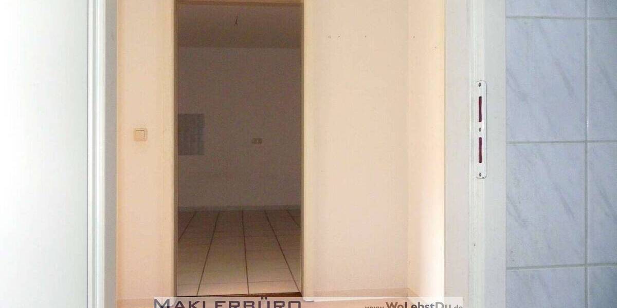 Etagenwohnung Greiz Irchwitz - 2 Zimmer, 62 m&sup2;, 309&euro; | Angebot:25983385