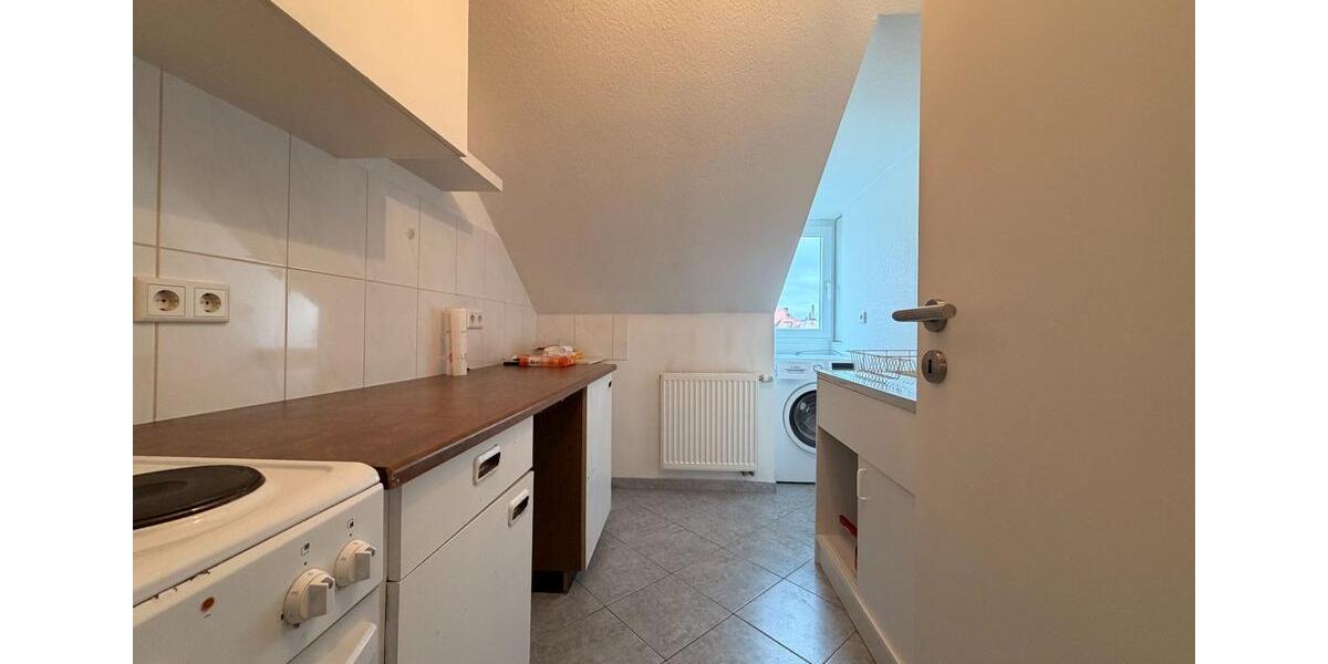 Dachgeschoßwohnung Nürnberg Eberhardshof - 1 Zimmer, 34 m&sup2;, 530&euro; | Angebot:25416709