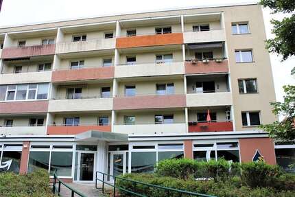 Wohnung Weißwasser/O.L. O.L. - 3 Zimmer, 77 m&sup2;, 402&euro; | Angebot:22739380