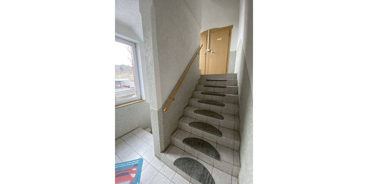 Bürogebäude vermietet in günstiger Ortslage - Gewerbeobjekt Schönheide Neuheide | Angebot:25475821