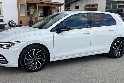 VW Golf 92.000 km 19.876 &euro; Langdorf 94264