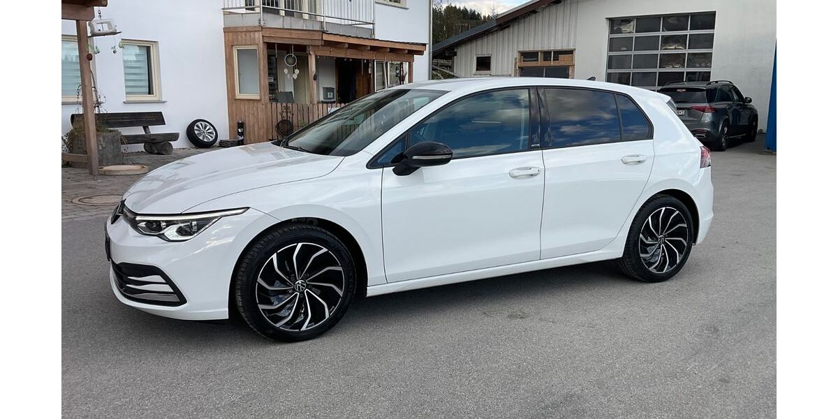 VW Golf 92.000 km 19.876 &euro; Langdorf 94264