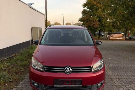 VW Touran 147.610 km 6.200 &euro; Dortmund 44329