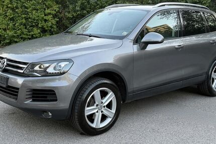 VW Touareg 178.000 km 13.990 &euro; München 81375