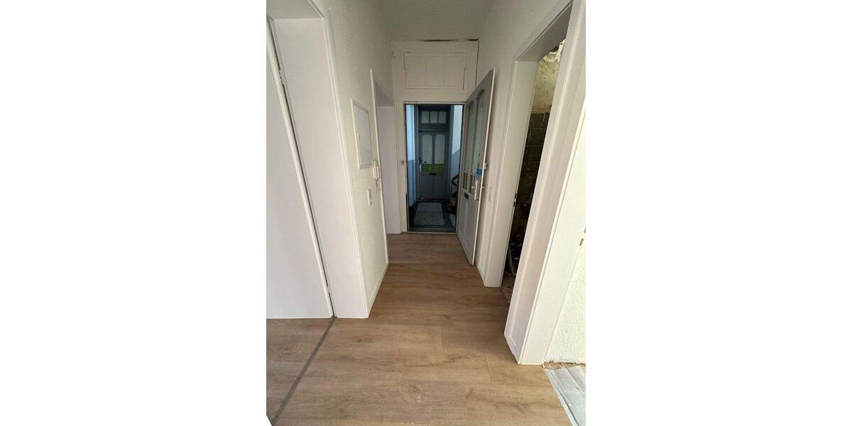 Etagenwohnung Hannover Linden-Mitte - 3 Zimmer, 61 m&sup2;, 950&euro; | Angebot:24825369