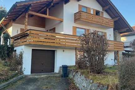 Haus zum Kaufen in Regen 285.000 € 132 m² 8 zimmer