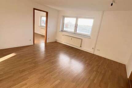 Wohnung Rostock Hansaviertel - 3 Zimmer, 56 m&sup2;, 700&euro; | Angebot:27452136