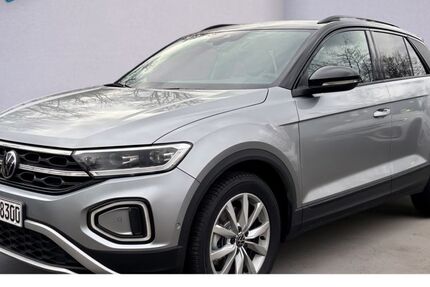 VW T-Roc 9.205 km 36.495 &euro; Walldorf 69190