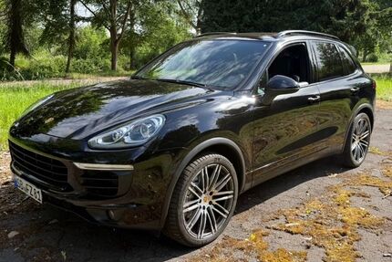 Porsche Cayenne 186.000 km 32.800 &euro; Schwalbach 66773