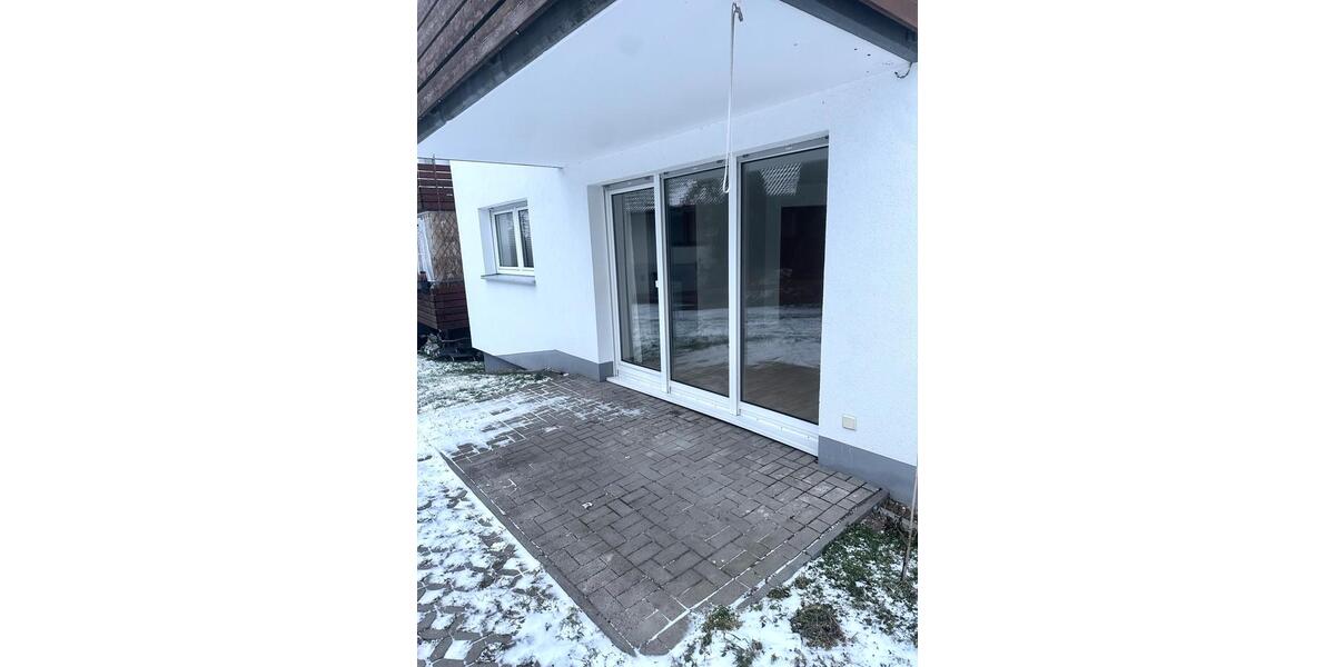 3-Zimmer-Wohnung mit Einbauküche, Terrasse & Garage – 78 m² 1 zimmer