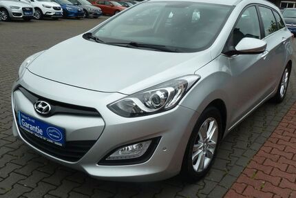 Hyundai i30 75.000 km 7.980 &euro; Hamm 59073