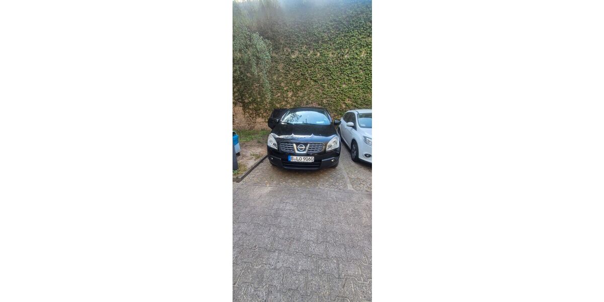 Nissan Qashqai 138.000 km 5.500 &euro; Berlin 10551