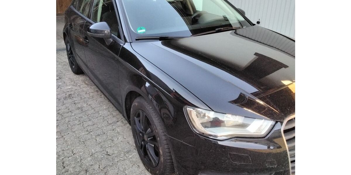 Audi A3 124.000 km 12.800 &euro; Eußenheim 97776