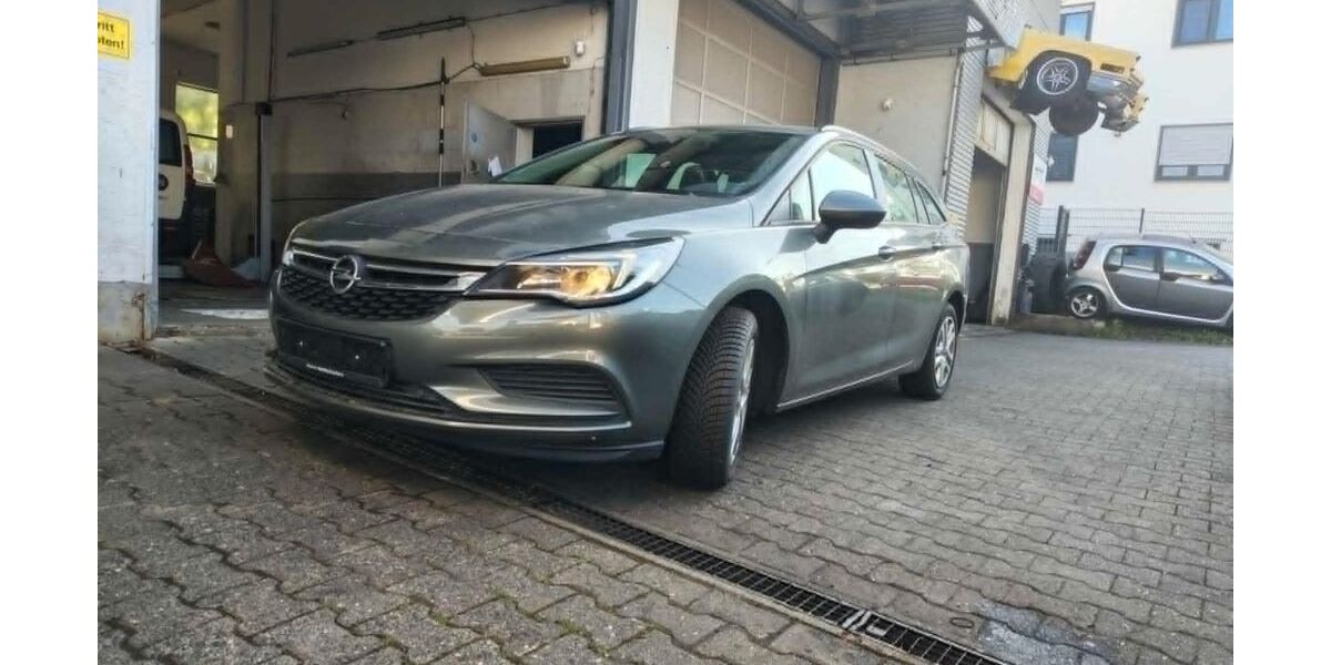 Opel Astra 81.000 km 11.200 &euro; Hadamar 65589