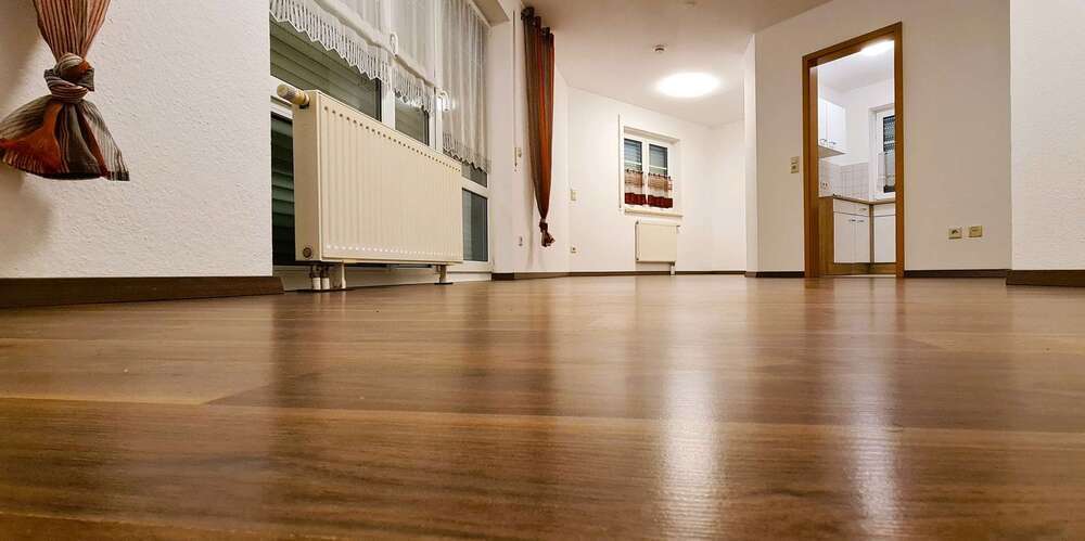 Wohnung zum Mieten in Gera, Debschwitz 290 € 37.5 m²