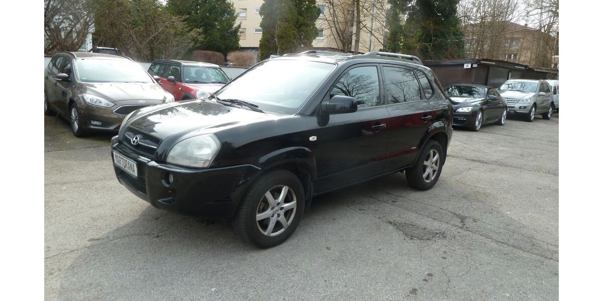 Hyundai TUCSON 208.000 km 2.500 &euro; Starnberg 82319
