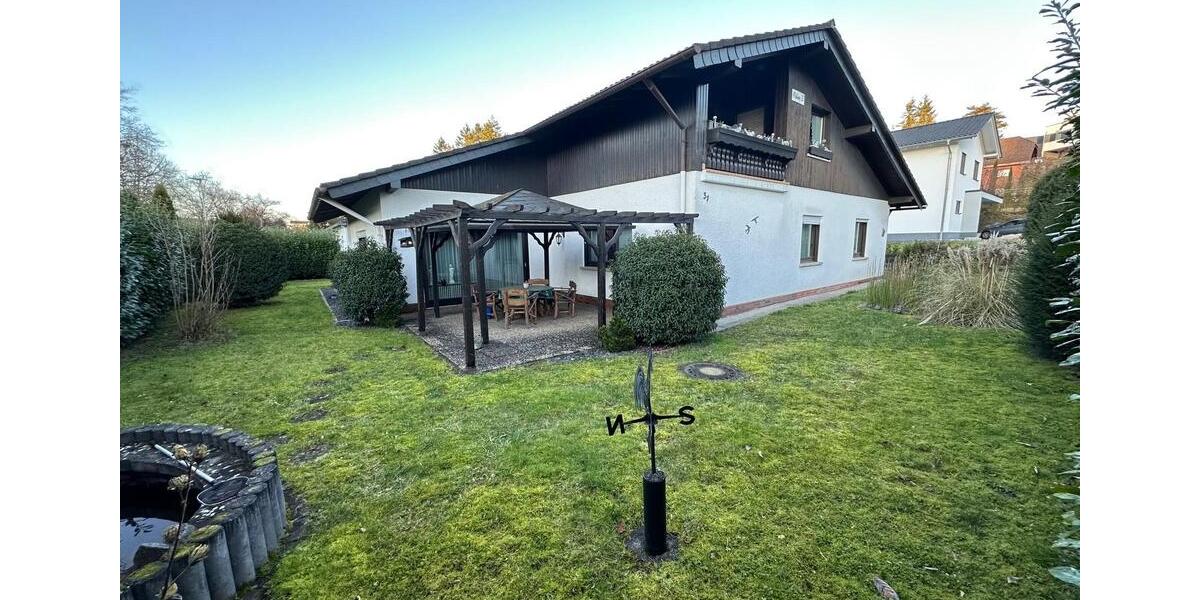 Einfamilienhaus Solms - 6 Zimmer, 196 m&sup2;, 1.200&euro; | Angebot:25444051