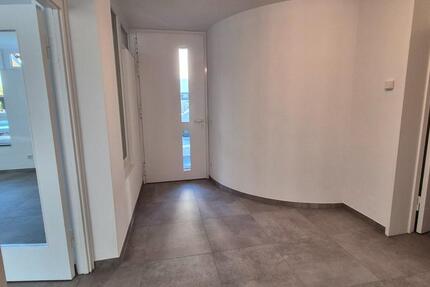 Wohnung Lorsch - 5 Zimmer, 173 m&sup2;, 2.200&euro; | Angebot:24597326