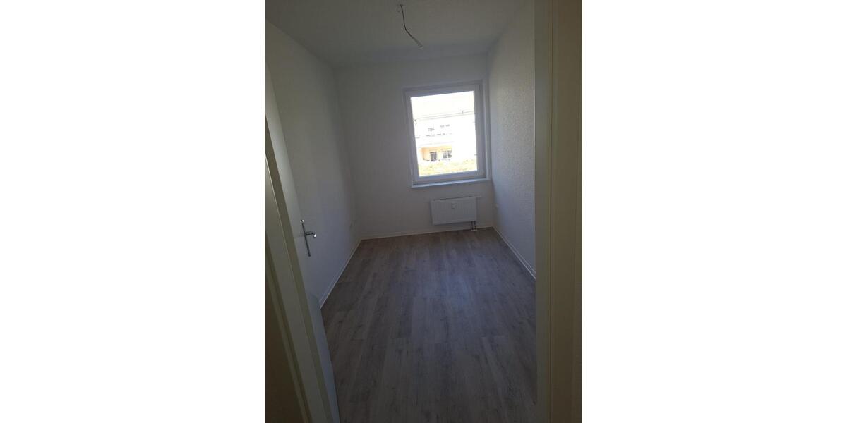 Etagenwohnung Spremberg - 5 Zimmer, 121 m&sup2;, 790&euro; | Angebot:25220691