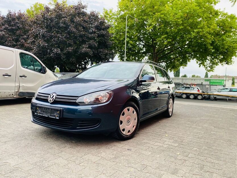 VW Golf 169.482 km 4.350 € Frankfurt 65933