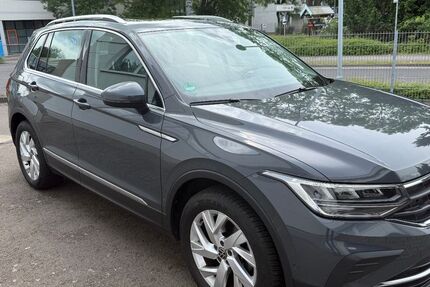 VW Tiguan 59.000 km 21.850 &euro; Windischleuba 04603