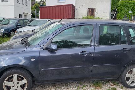 Mazda 2 126.000 km 3.000 &euro; Ingolstadt 85055
