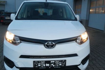 Toyota Proace (Verso) 131.000 km 13.750 &euro; Bad Kreuznach 55545