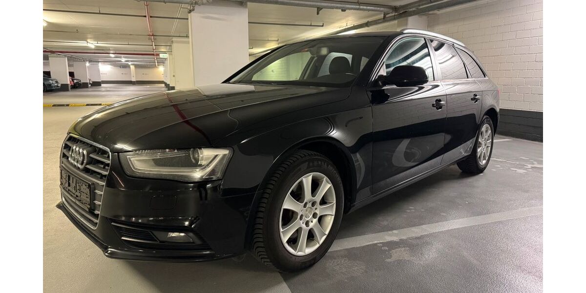 Audi A4 239.000 km 8.590 &euro; Aschheim-Dornach 85609