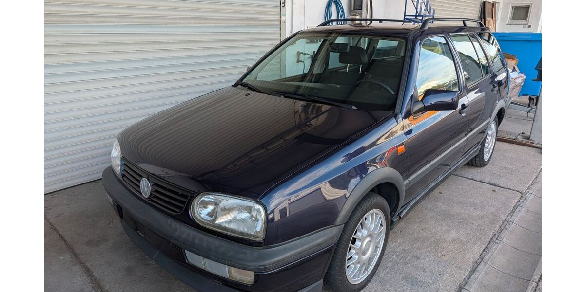 VW Golf 47.500 km 12.900 &euro; Bruchsal 76646