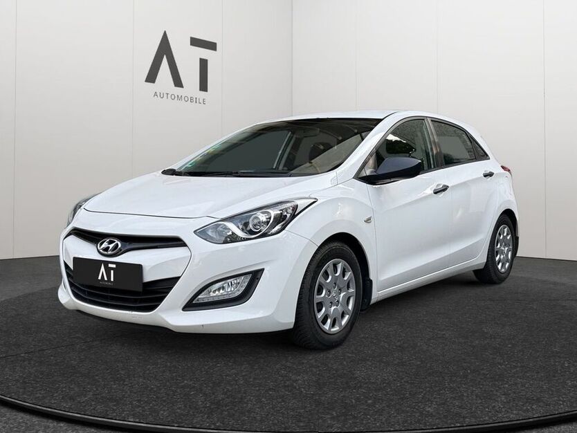 i30