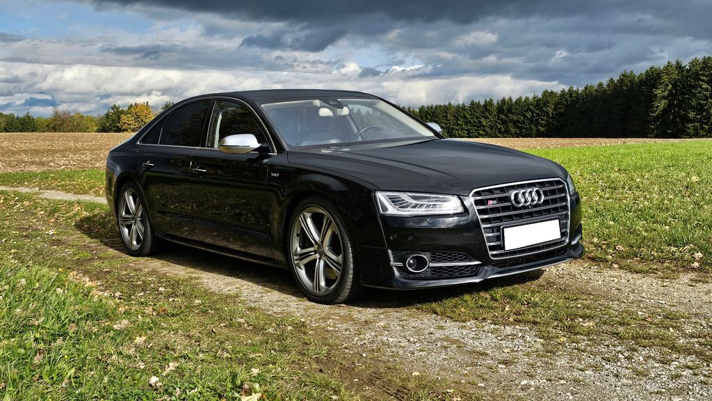 Audi S8 154.500 km 31.990 &euro; Falkenberg 84326