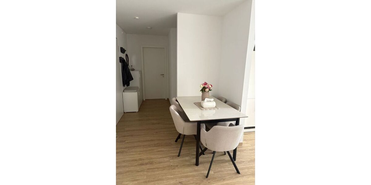 Moderne 2-Zimmerwohnung mit Küche & Fußbodenheizung in zentraler Lage - Etagenwohnung Plochingen Stumpenhof | Angebot:27438331