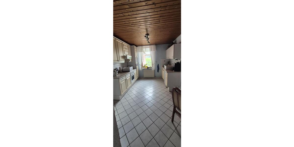 Doppelhaushälfte Nalbach - 9 Zimmer, 172 m&sup2;, 158.000&euro; | Angebot:26729814