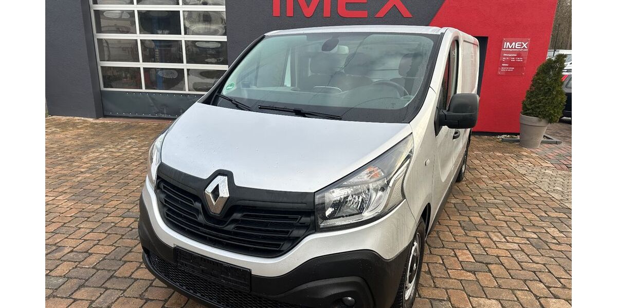 Renault Trafic 142.520 km 14.990 &euro; Celle 29227