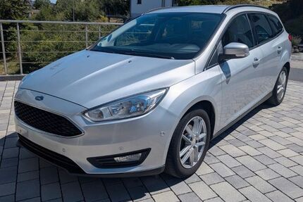 Ford Focus 326.800 km 3.490 &euro; Bad Hersfeld 36251