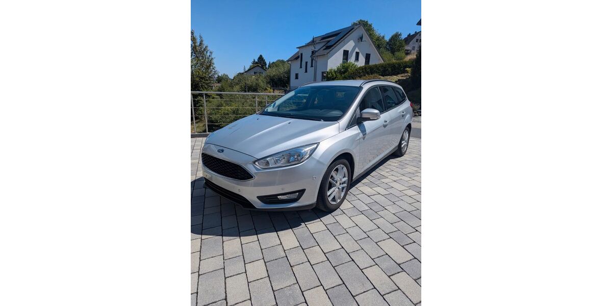 Ford Focus 326.800 km 3.490 &euro; Bad Hersfeld 36251