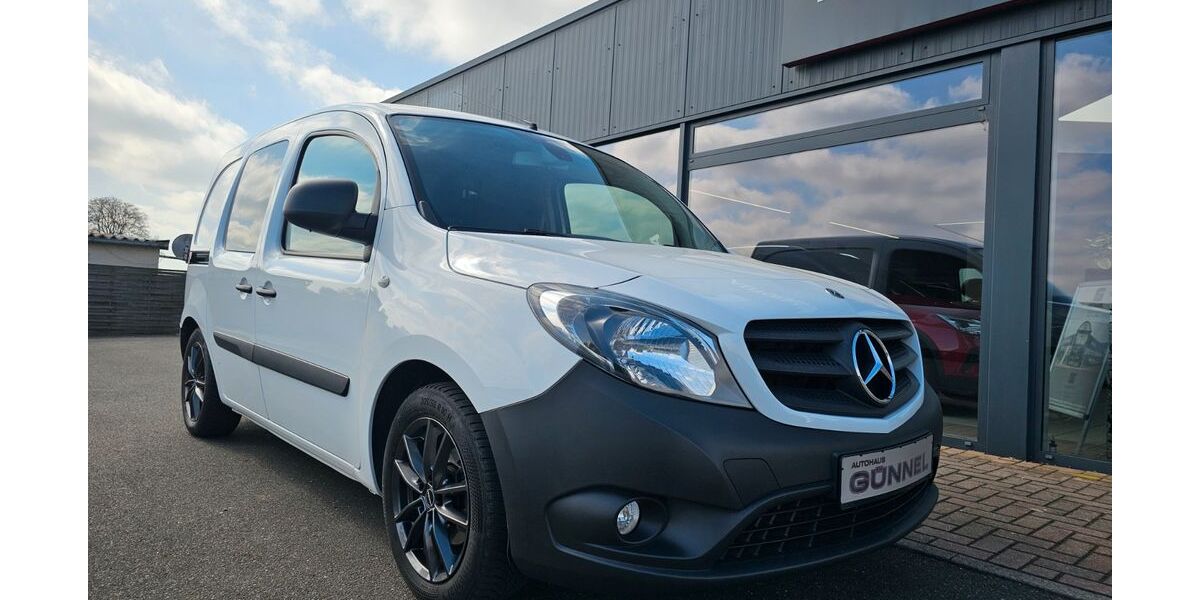 Mercedes-Benz Citan 107.000 km 10.790 &euro; Zwickau 08060