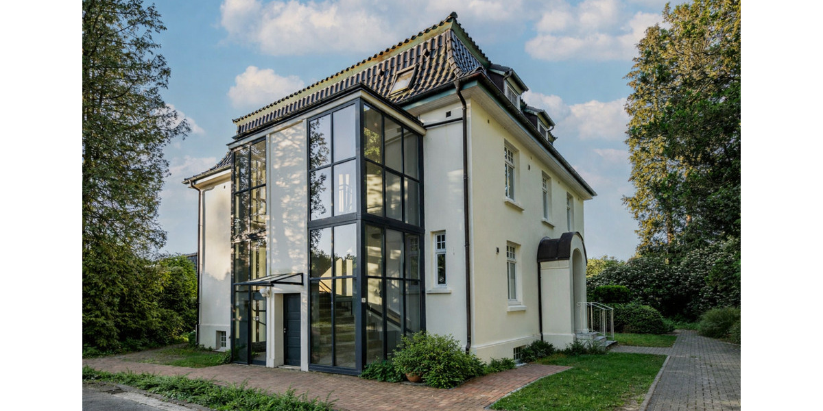 Einfamilienhaus Reinbek - 4.5 Zimmer, 161 m&sup2;, 2.700&euro; | Angebot:24866931