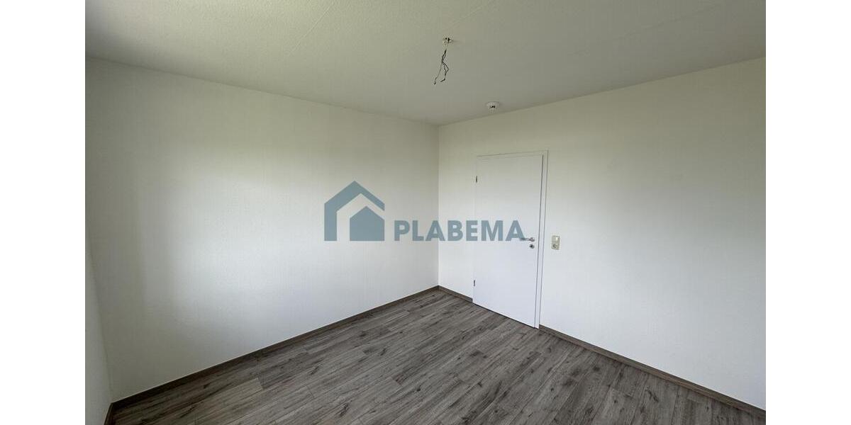 Etagenwohnung Lübz - 2 Zimmer, 49 m&sup2;, 445&euro; | Angebot:26148831