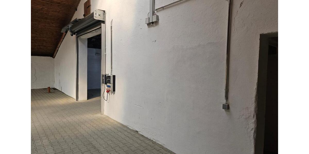 Gewerbeobjekt Höttingen - 2.250&euro; | Angebot:25790532
