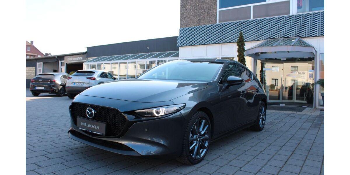 Mazda 3 12.781 km 23.900 &euro; Holzminden 37603