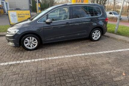 VW Touran 149.989 km 18.550 &euro; Hamburg 22339