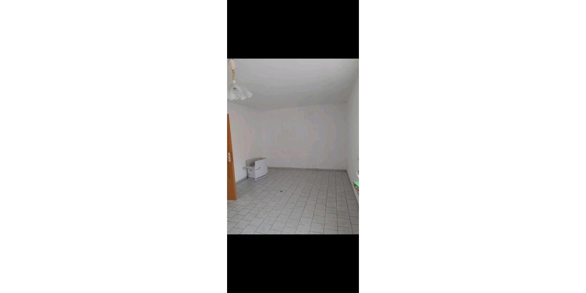 Doppelhaushälfte Waldbröl - 7 Zimmer, 150 m&sup2;, 310.000&euro; | Angebot:26847654