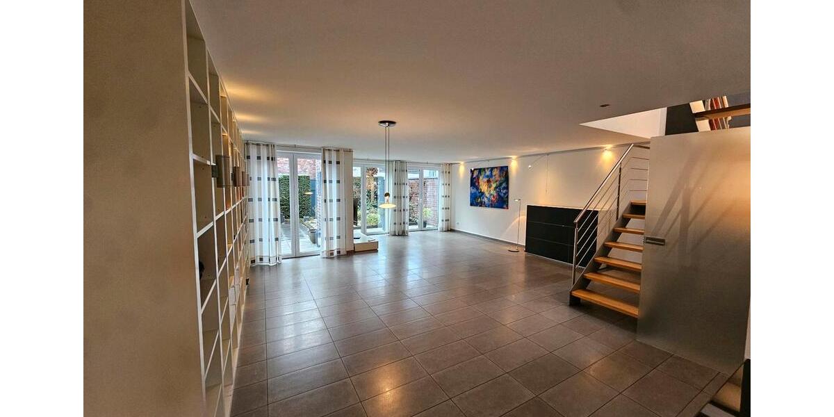 Reihenhaus Warendorf - 4 Zimmer, 142 m&sup2;, 1.800&euro; | Angebot:24732302