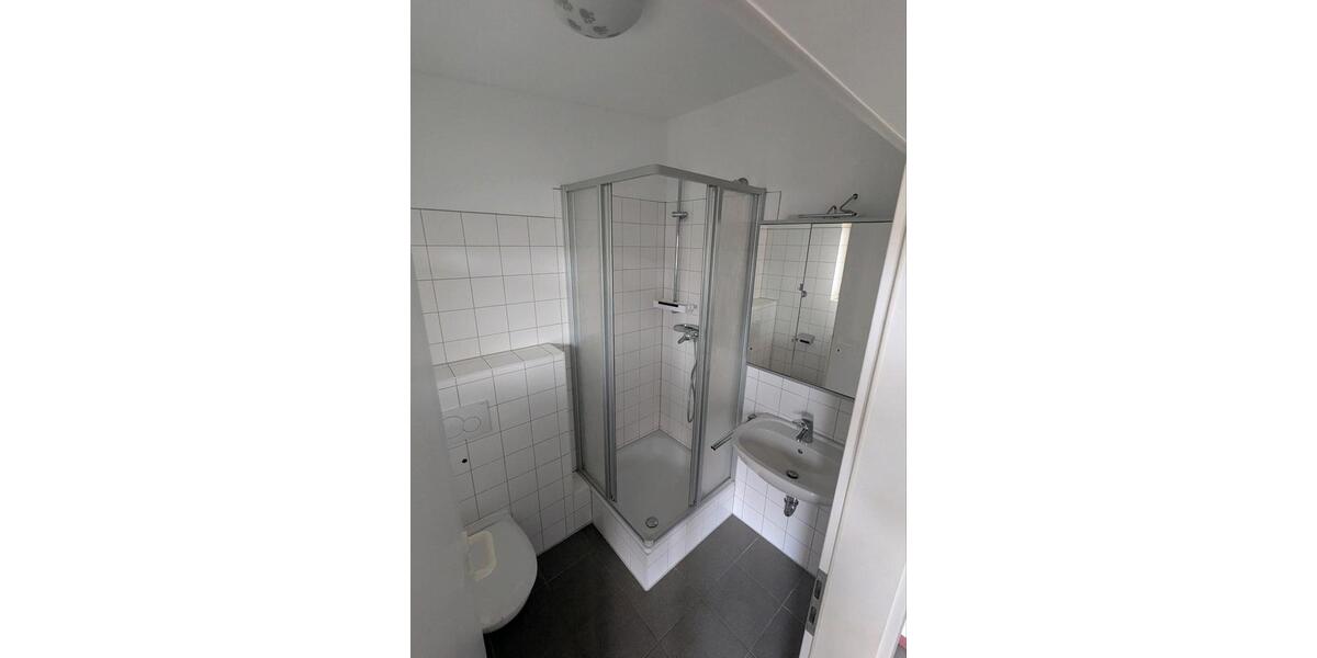 Etagenwohnung Rosenheim Egarten - 1 Zimmer, 25 m&sup2;, 600&euro; | Angebot:25546773