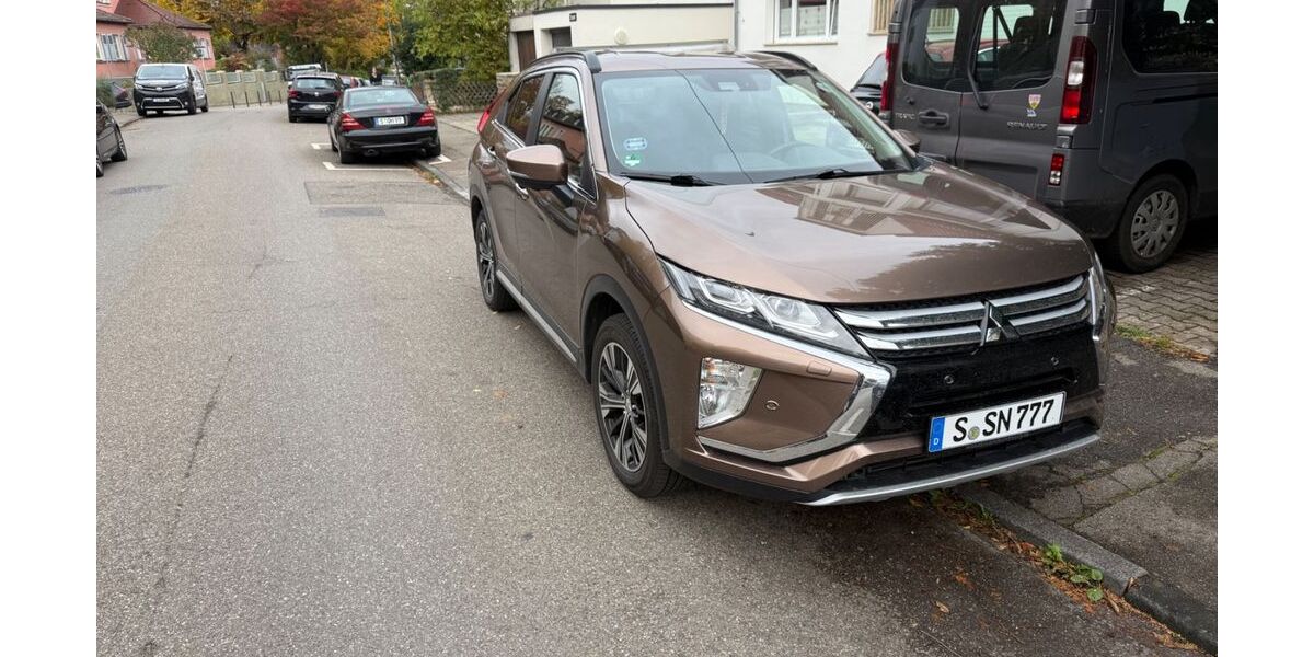 Mitsubishi Eclipse Cross 59.000 km 18.900 &euro; Stuttgart 70376