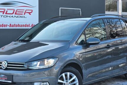 VW Touran 119.000 km 15.490 &euro; Paderborn 33104
